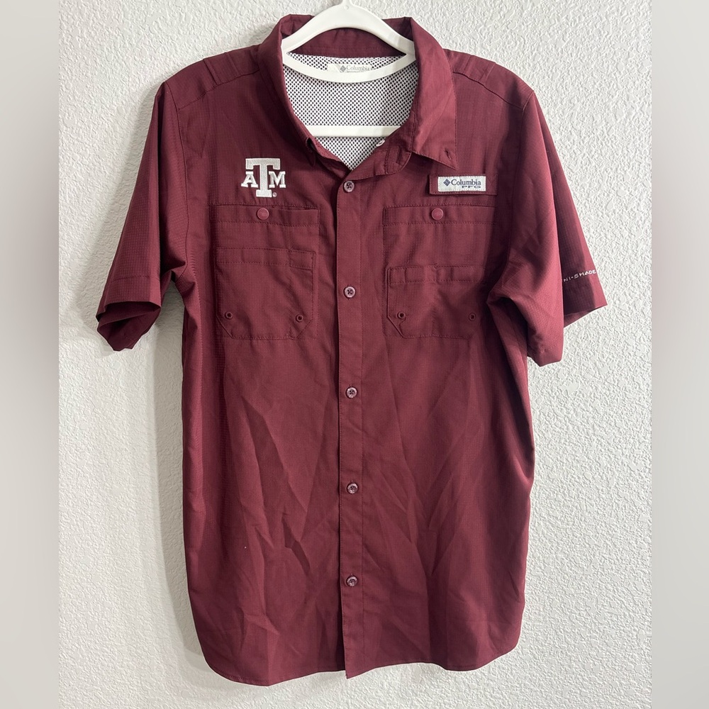 Columbia Texas A&M Burgundy PFG Casual Button Down Shirt Omni-Shield Boy XL